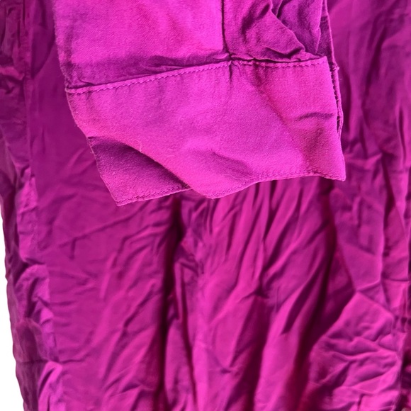 2/$15 Old Navy Large Fuschia Purple long sleeve quarter button down top - Picture 4 of 6